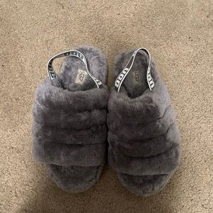 grey ugg slippers